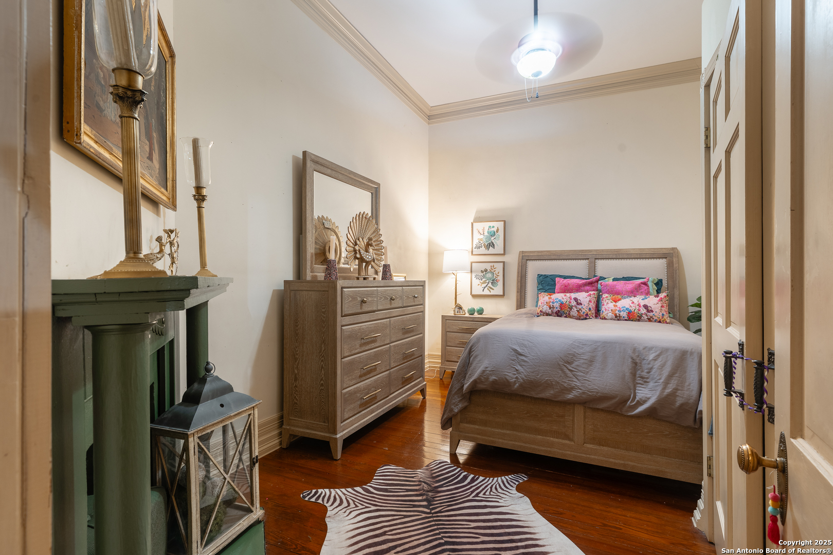 main property photo 22