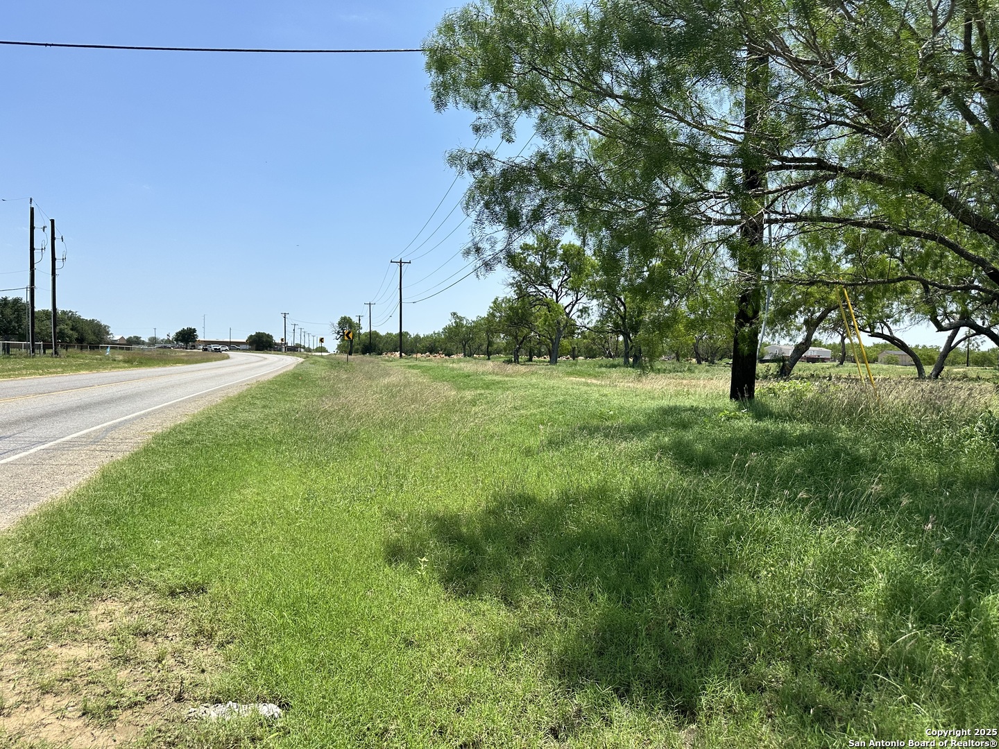 main property photo 11