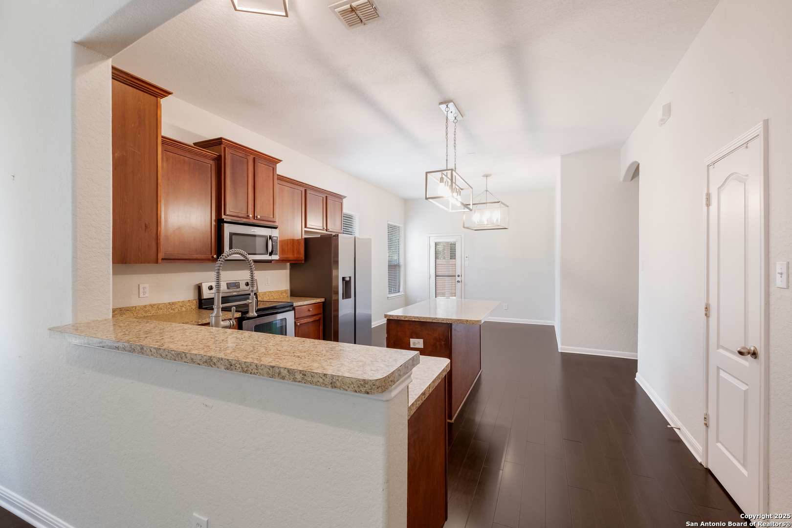 property viewer photo 8