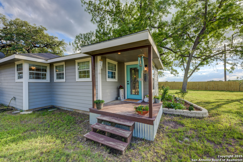 main property photo 31
