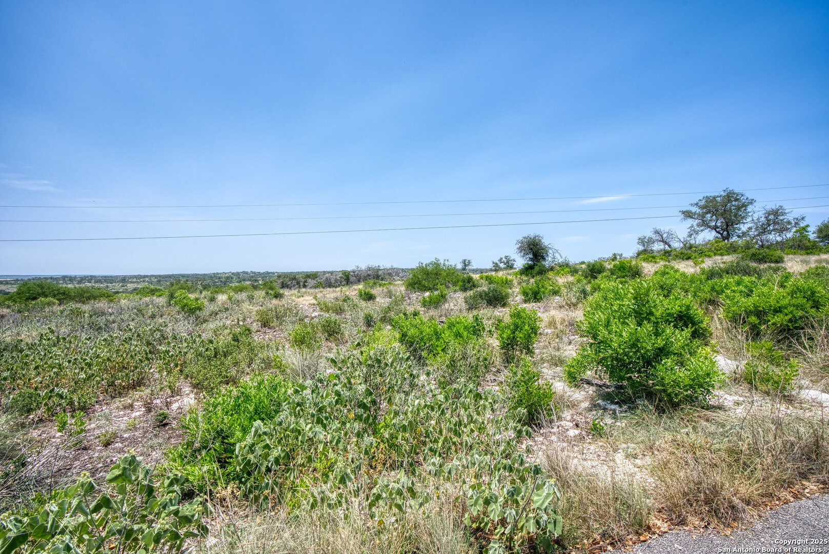 main property photo 15