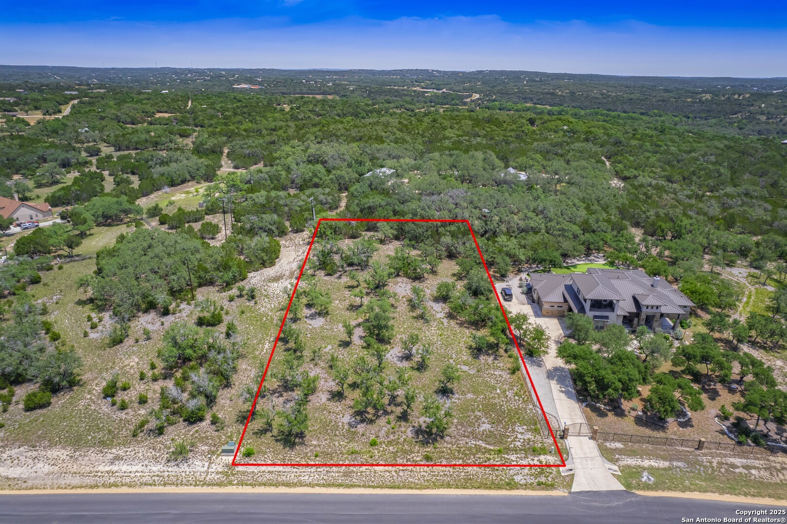 main property photo 1