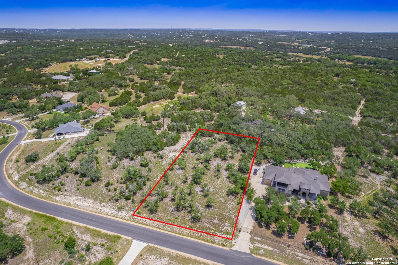 main property photo 2
