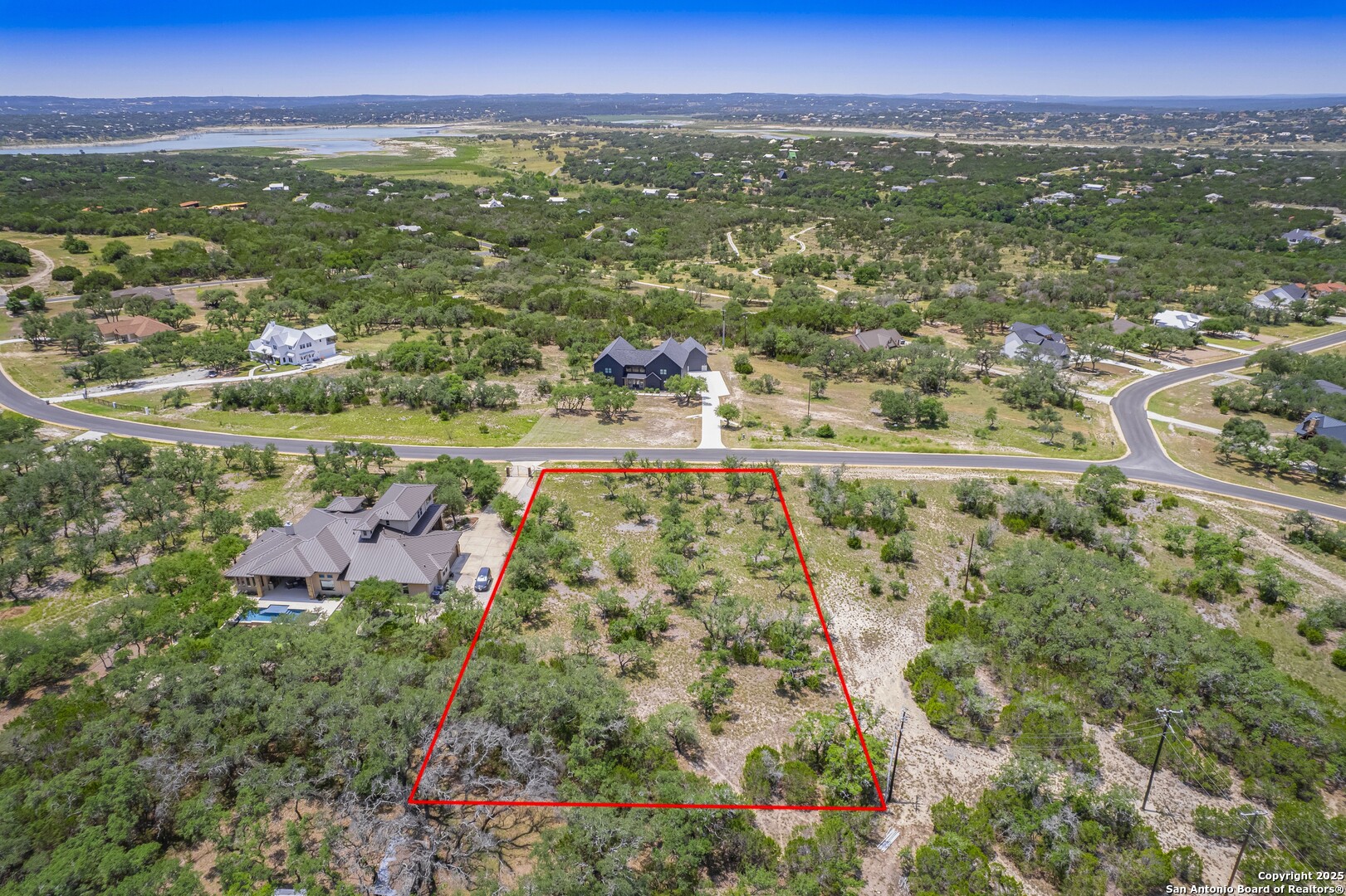 main property photo 7
