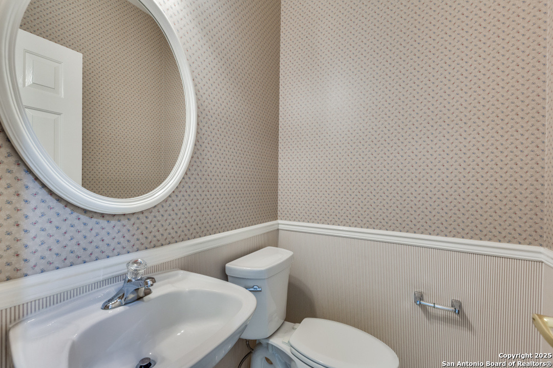 main property photo 12
