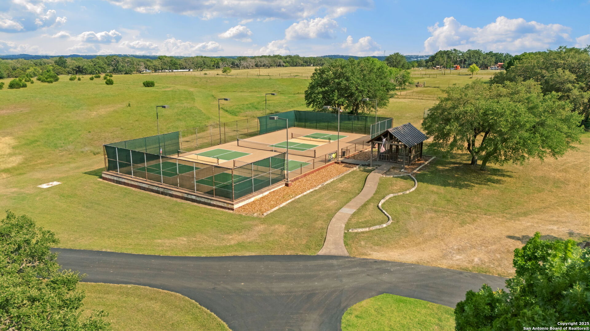 main property photo 66