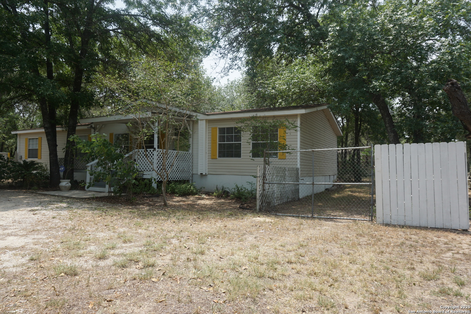 main property photo 1