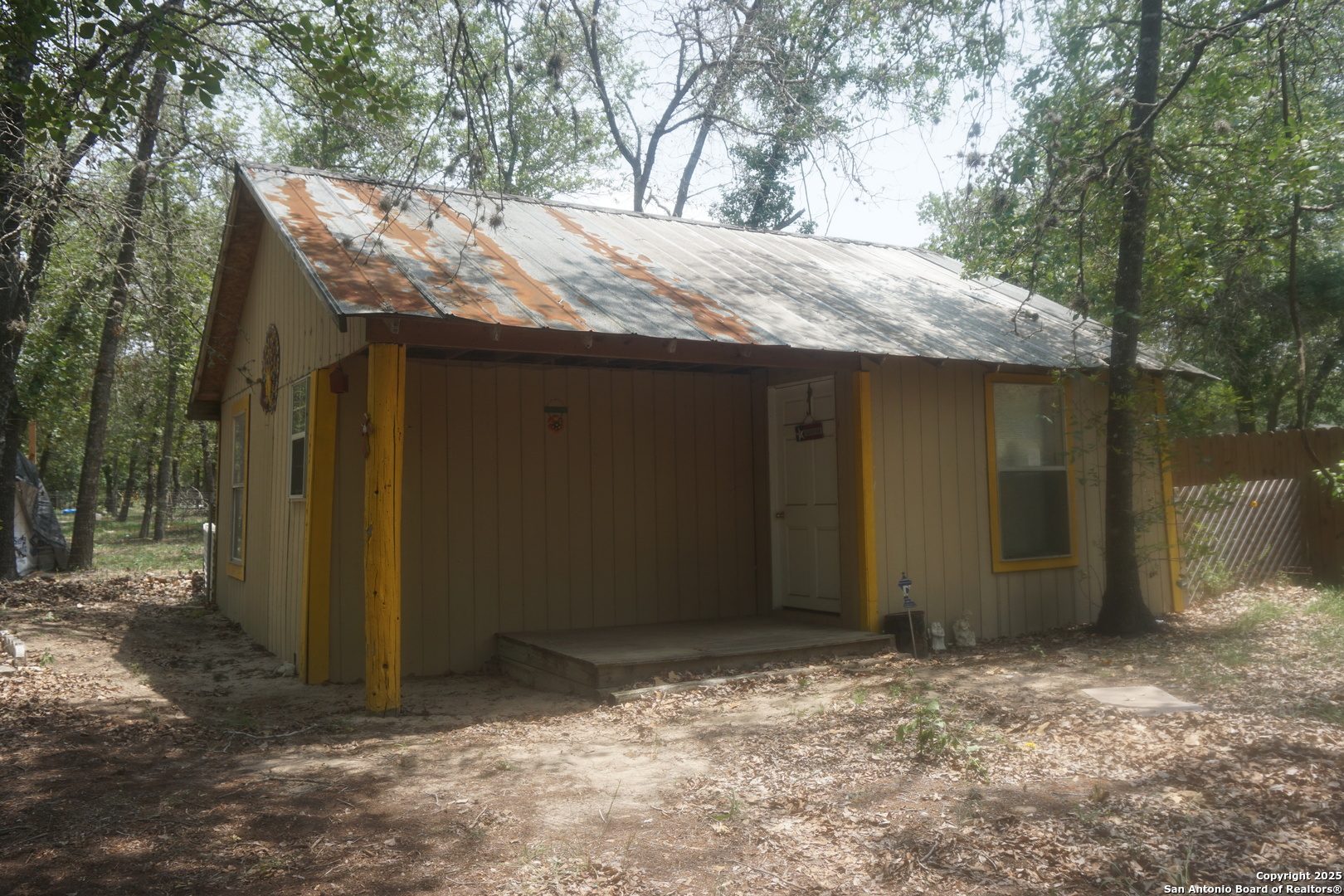 main property photo 35