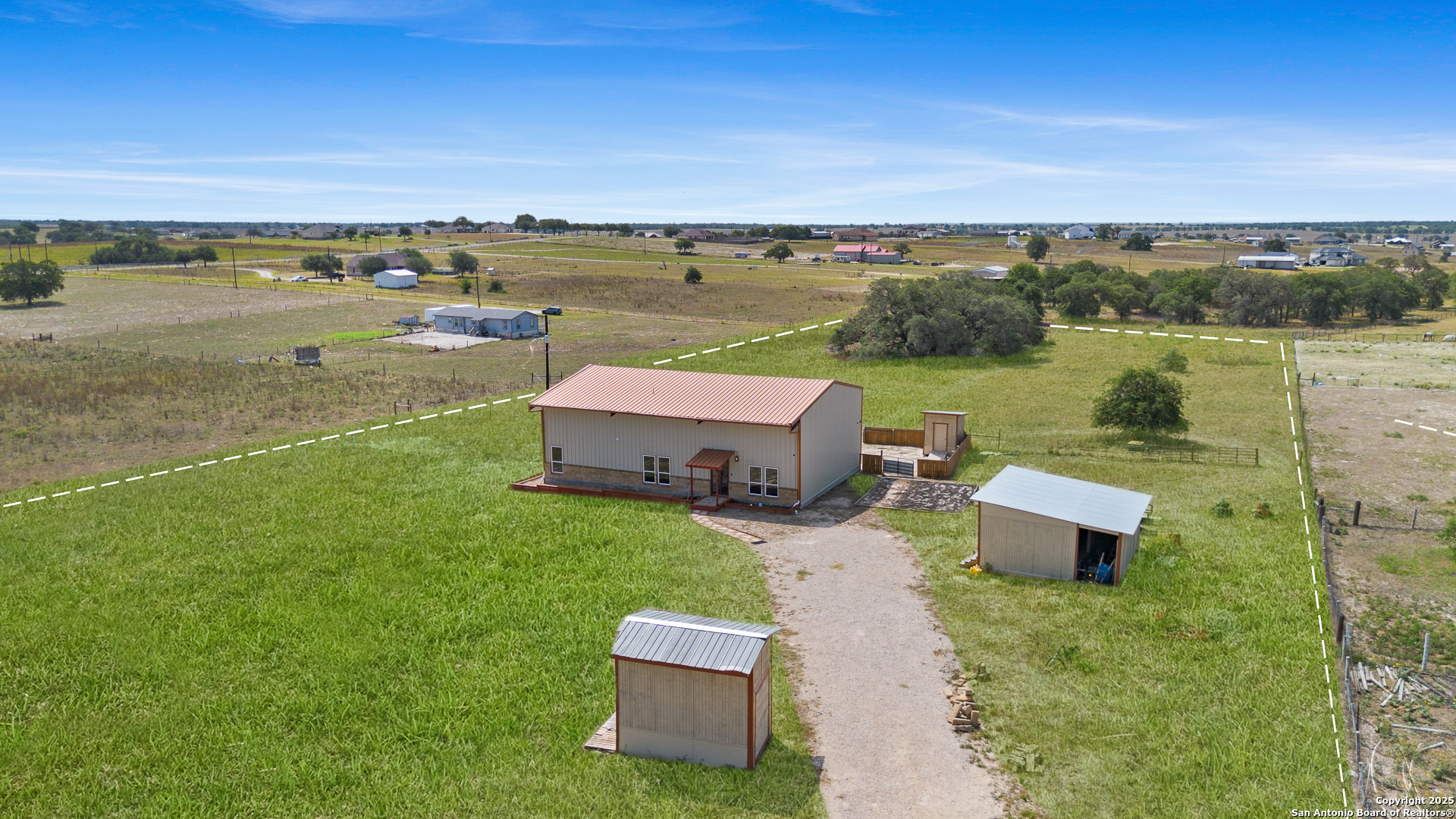 main property photo 35