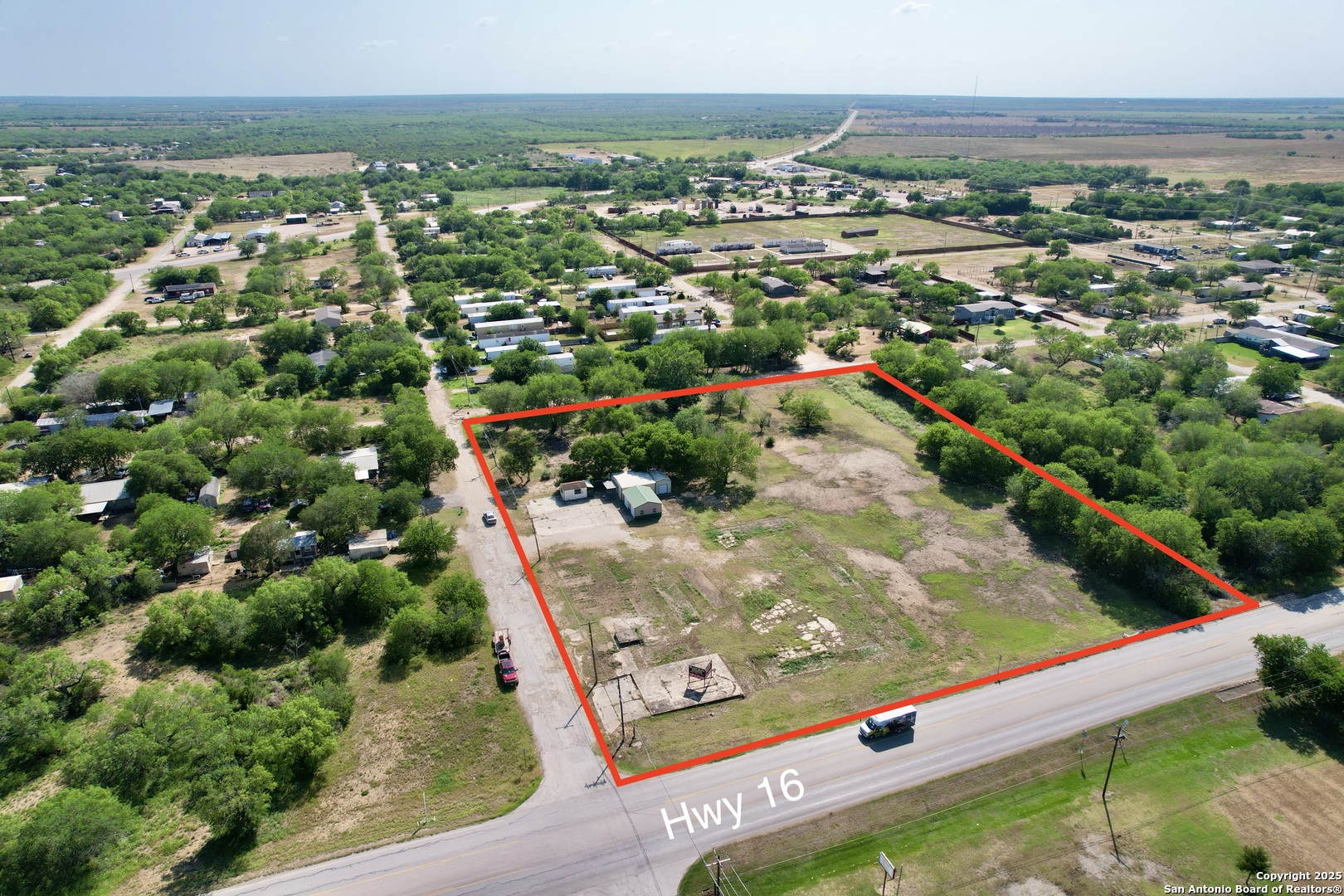 main property photo 3