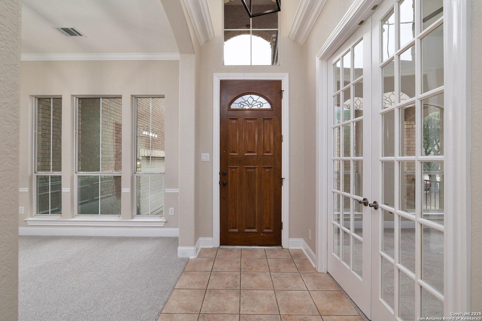 property viewer photo 6