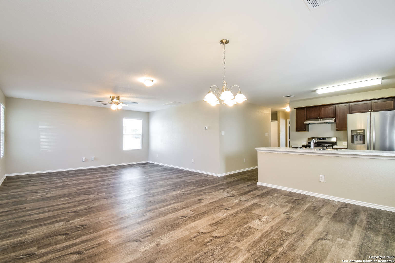 property viewer photo 14