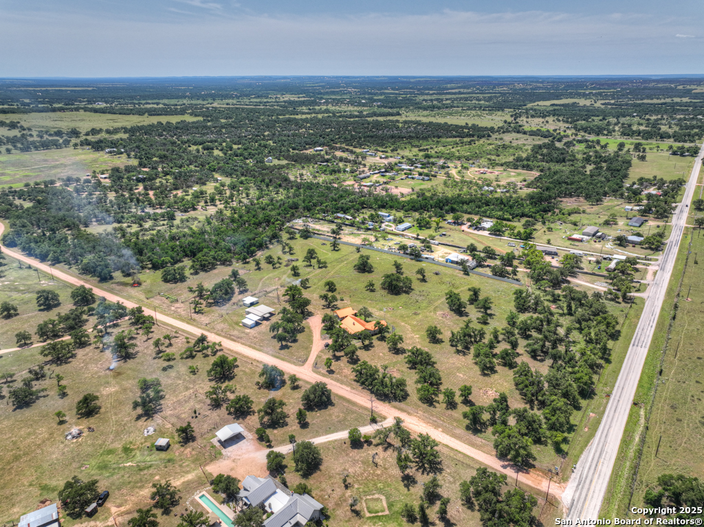 main property photo 36