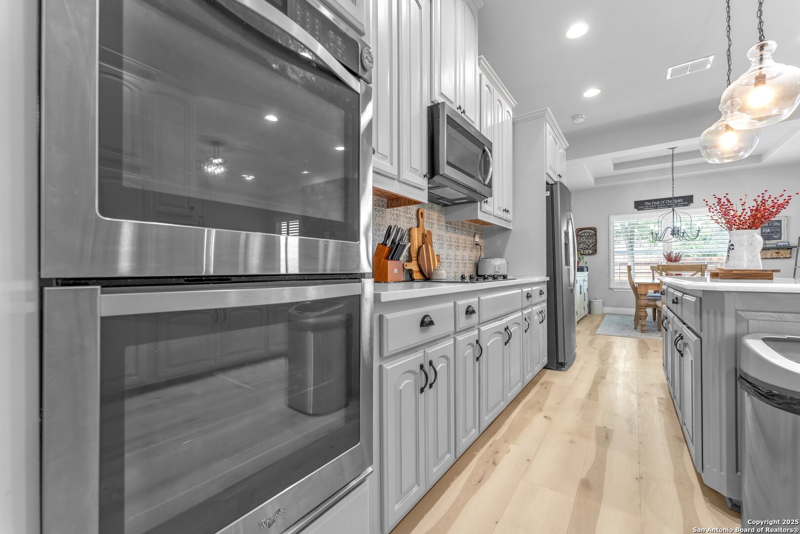 property viewer photo 16