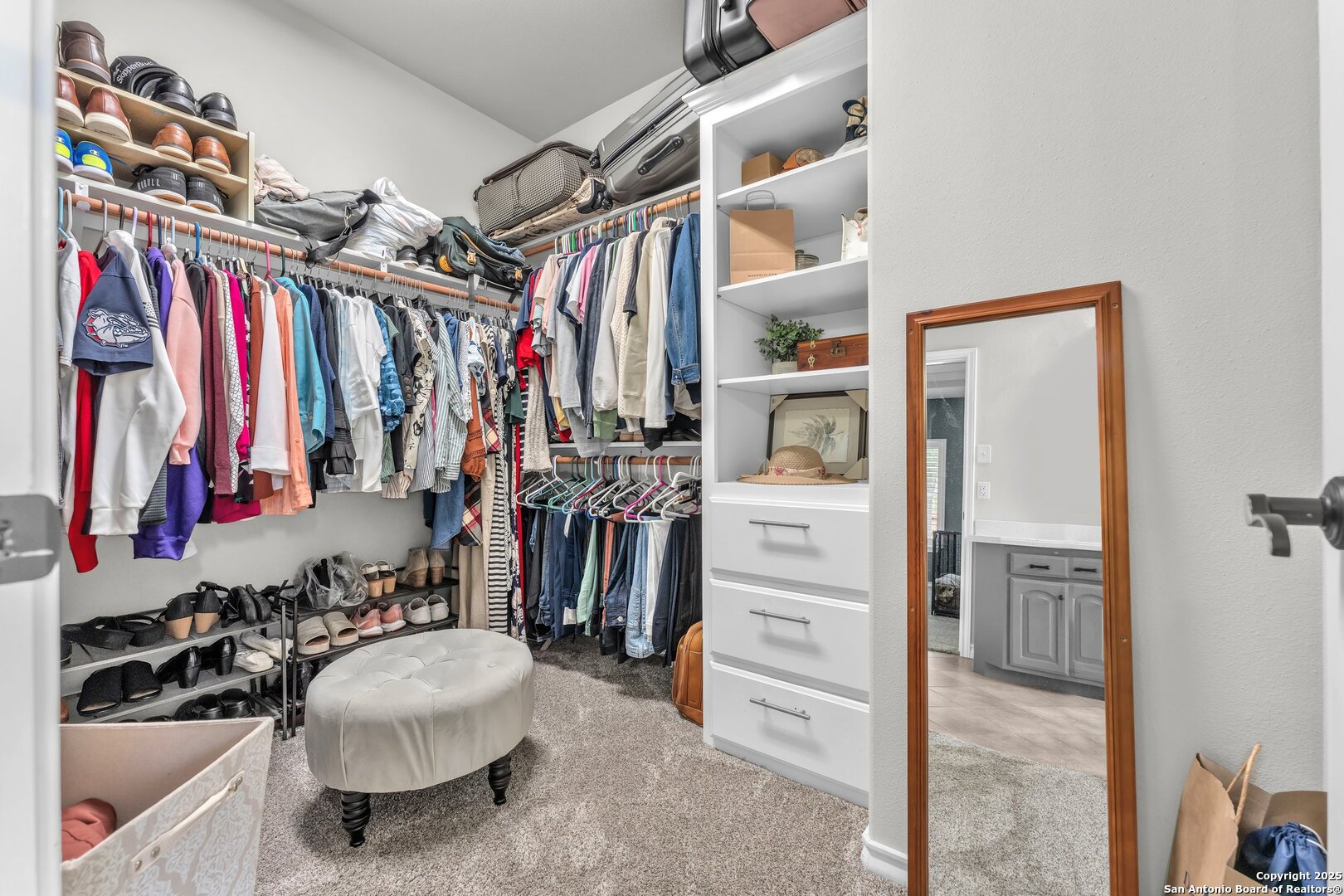 property viewer photo 31