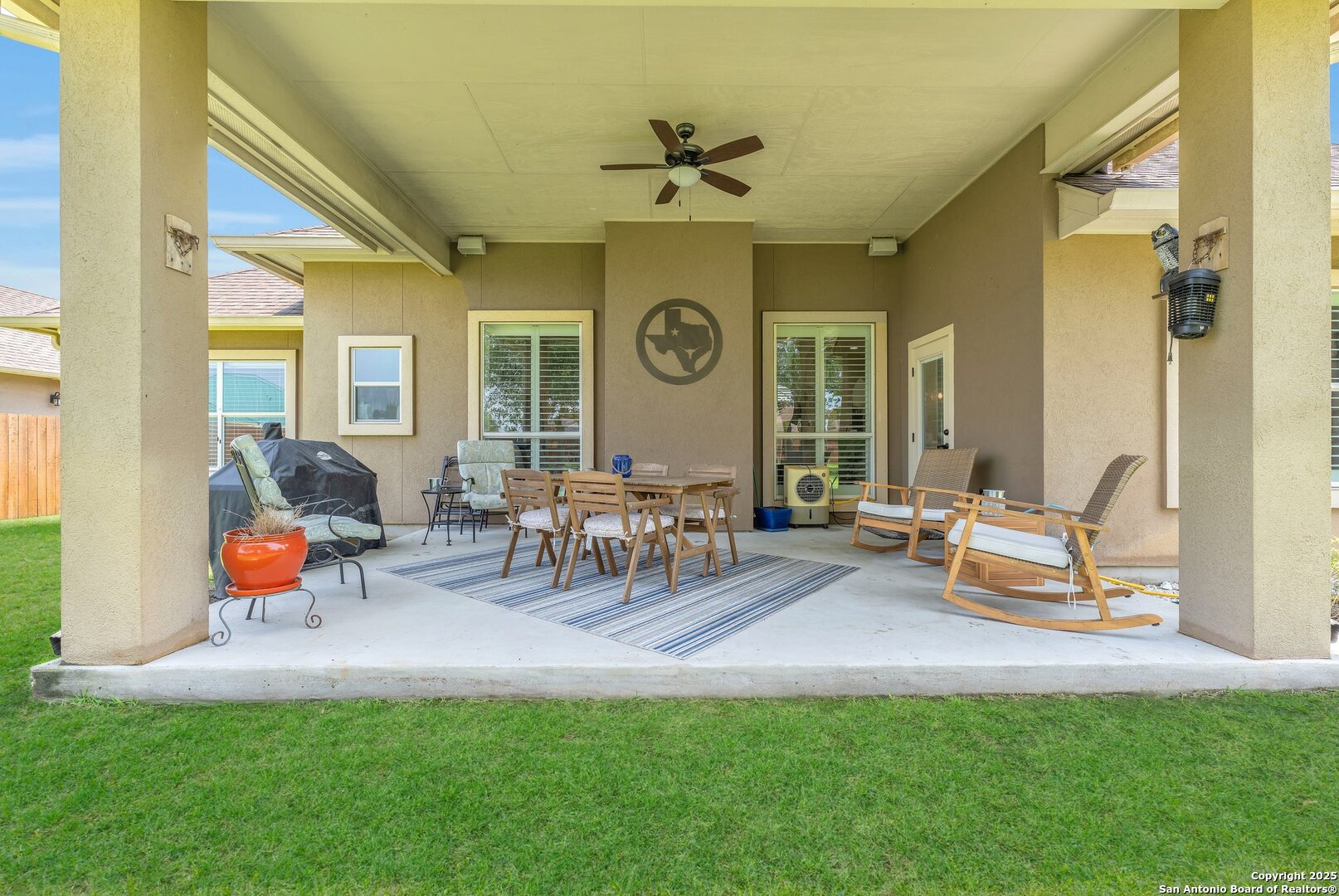 property viewer photo 38