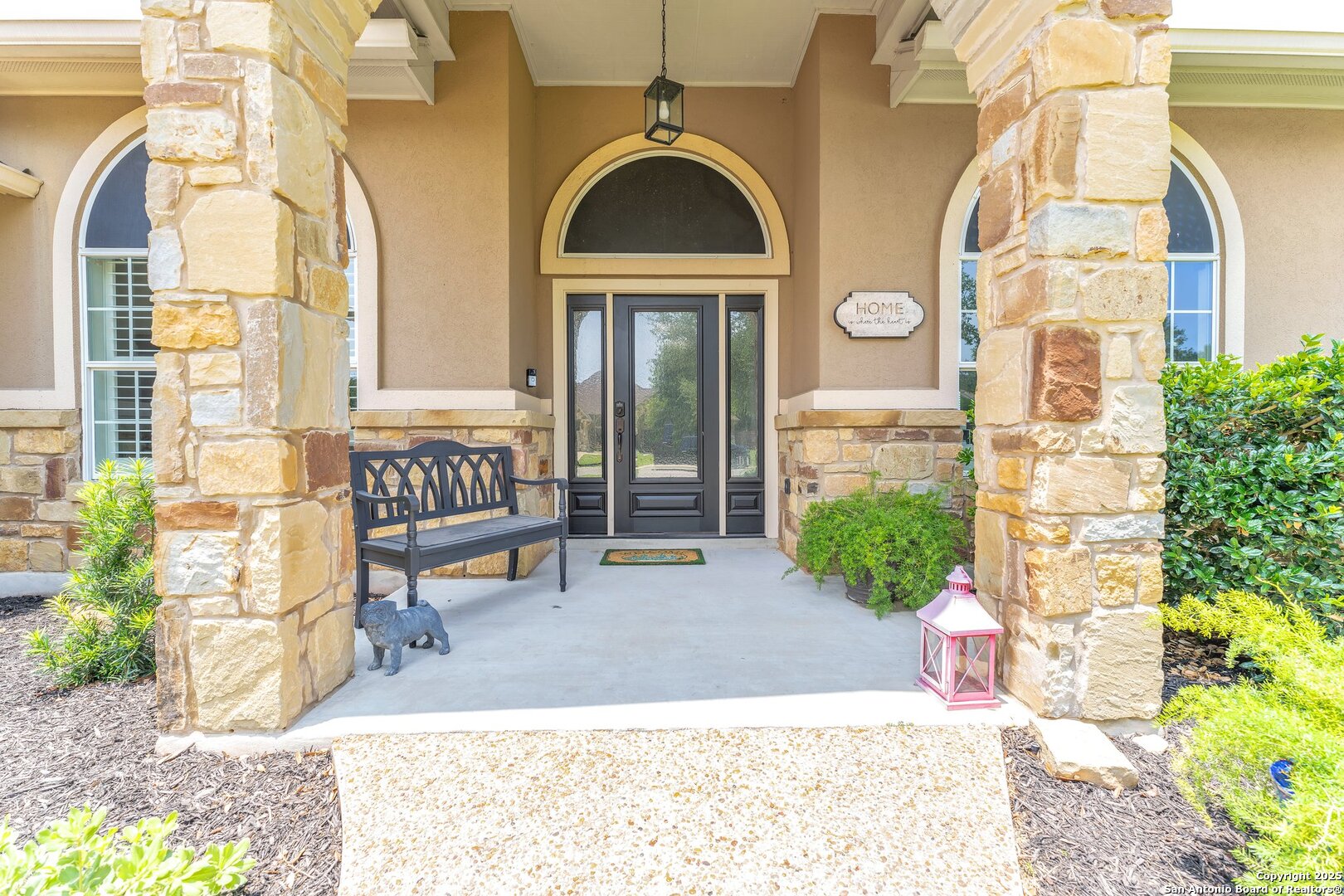 property viewer photo 4