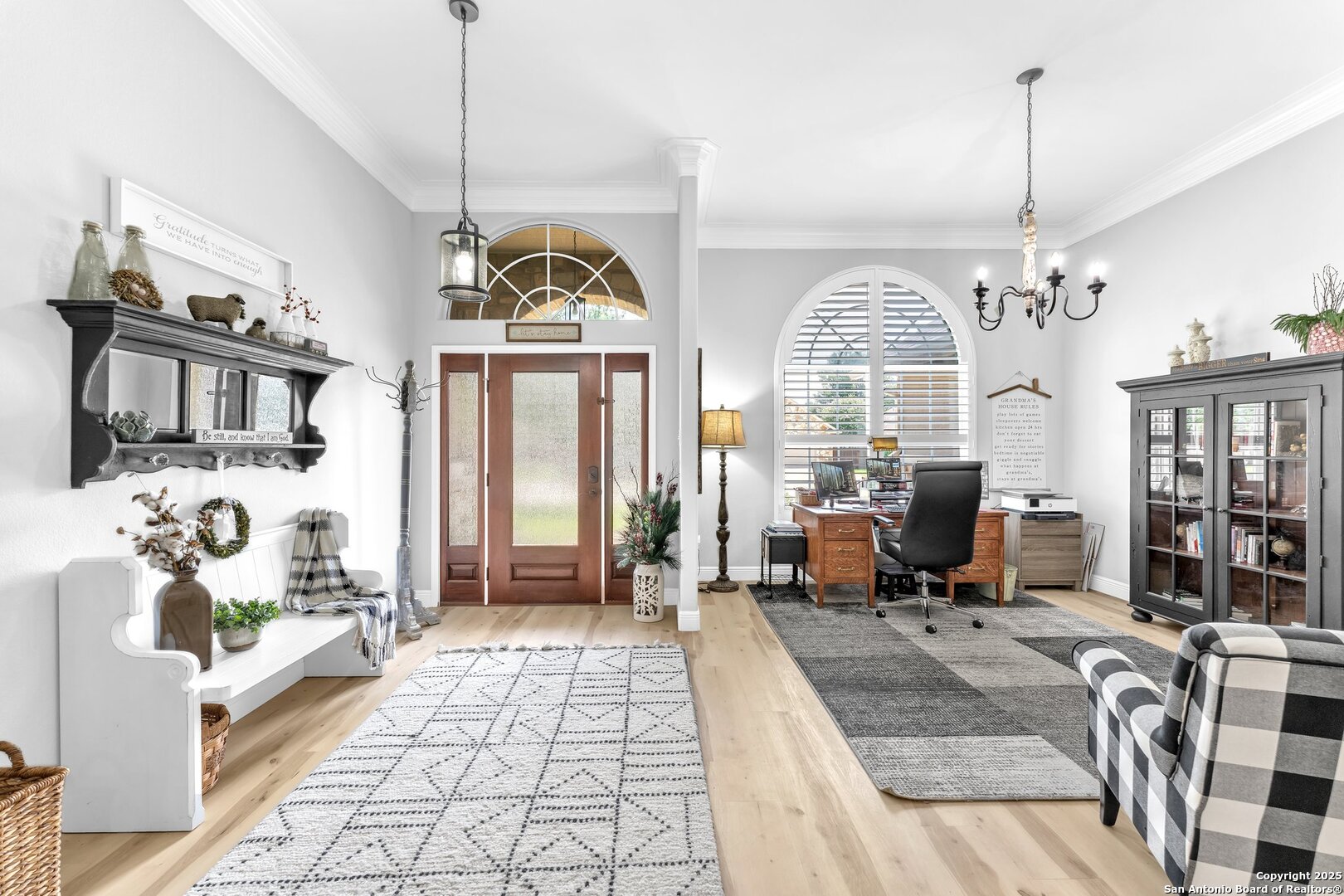 property viewer photo 6