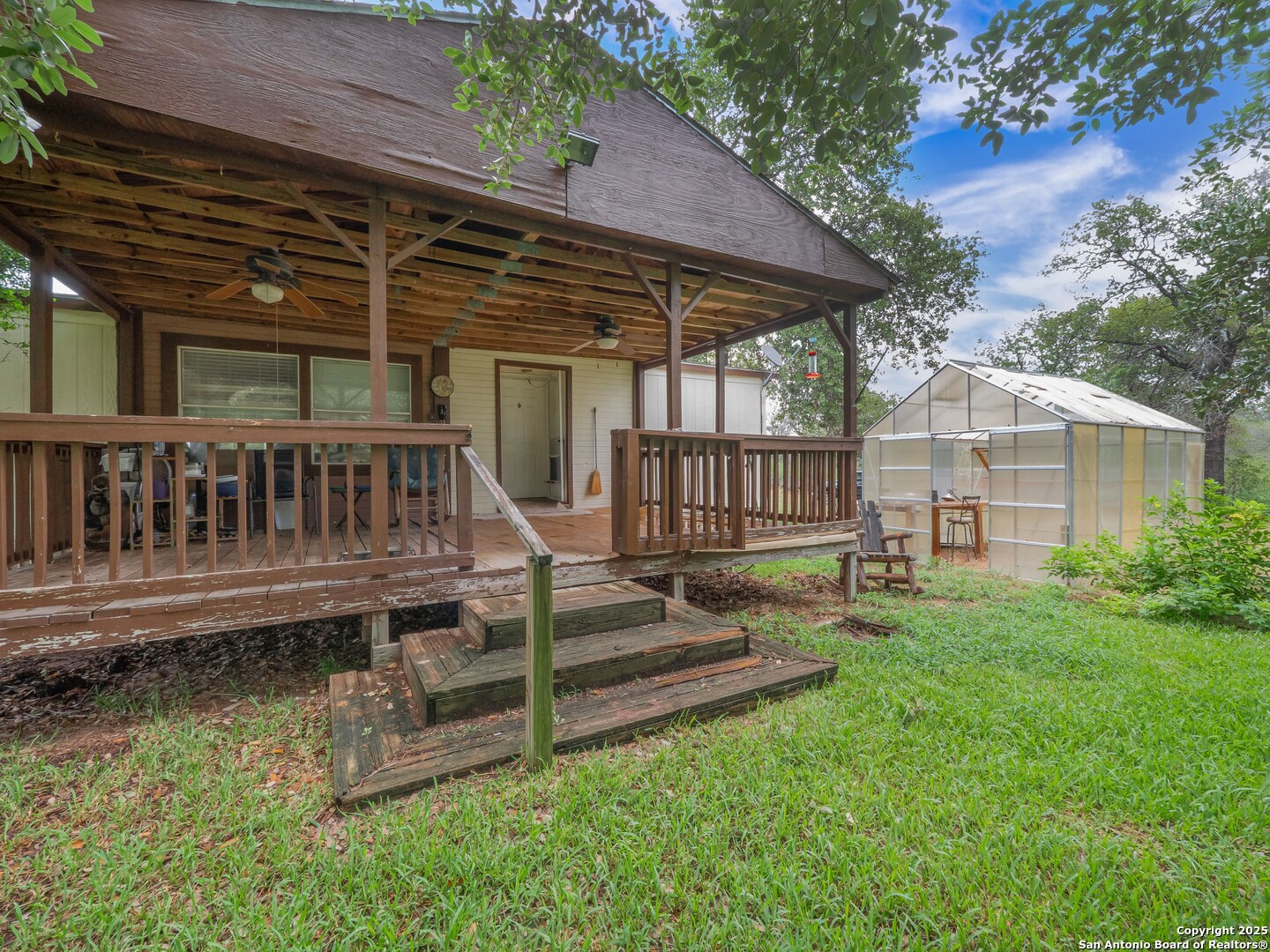 main property photo 2