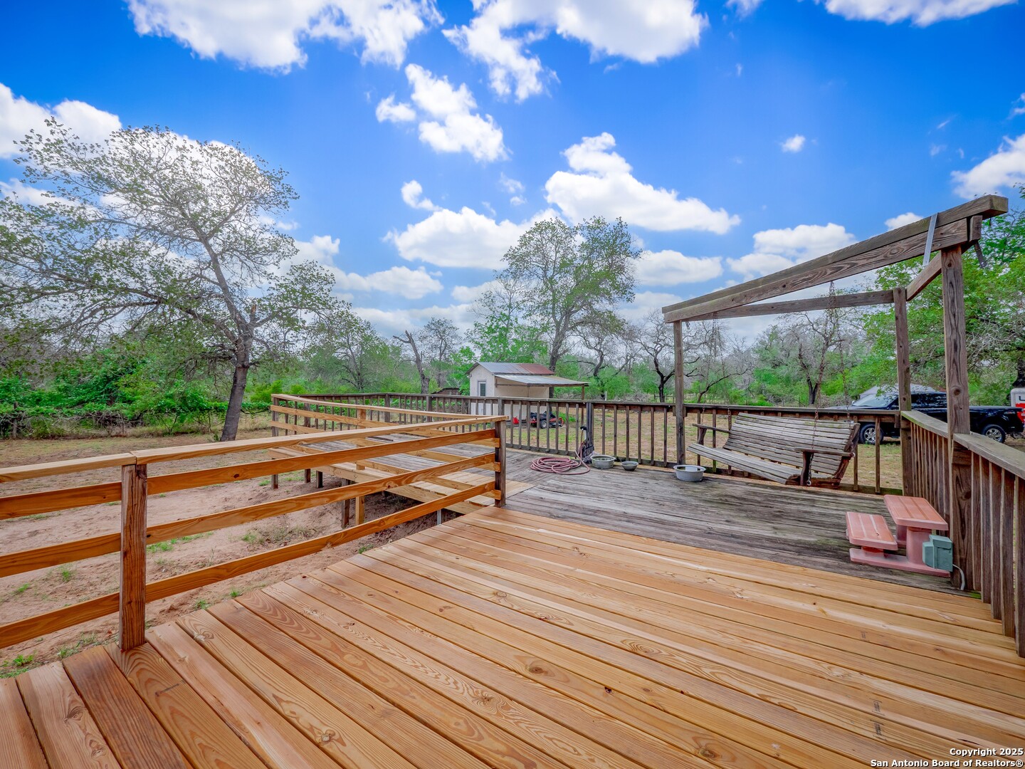 main property photo 24