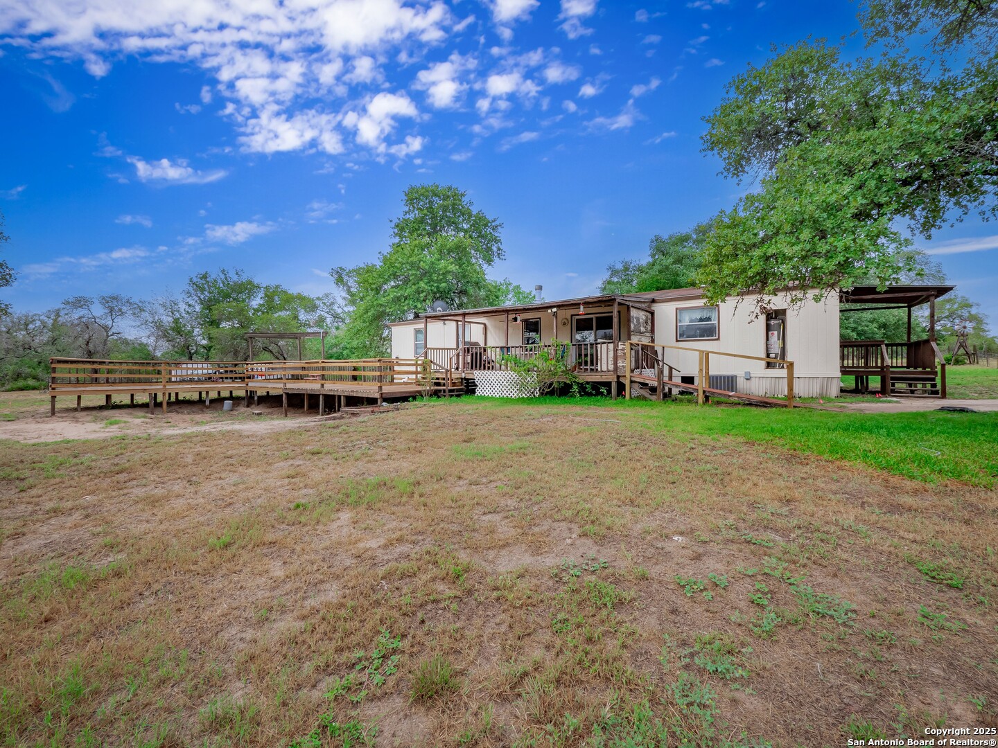 main property photo 27