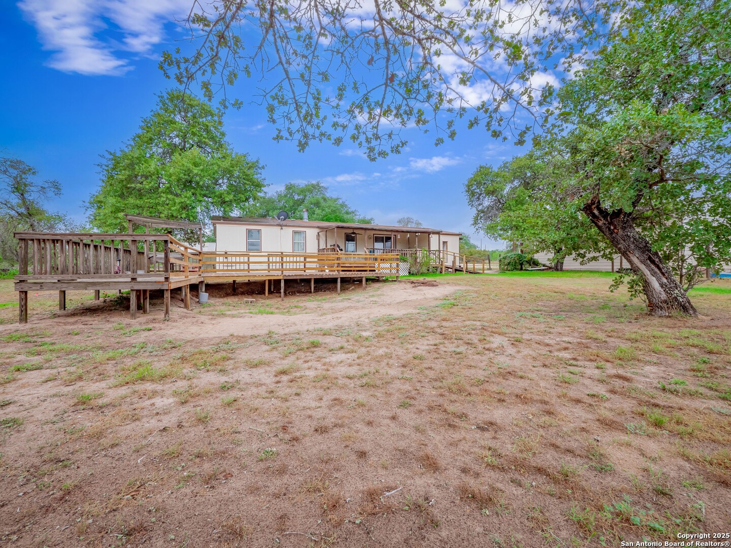 main property photo 36