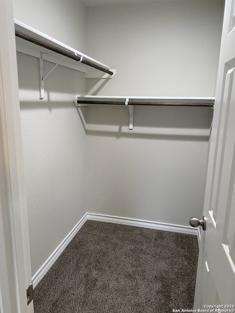 property viewer photo 10