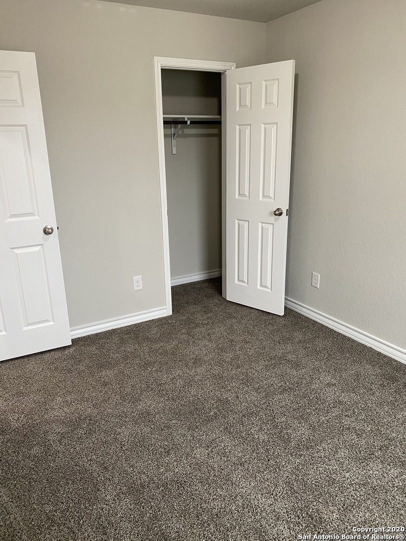 property viewer photo 14