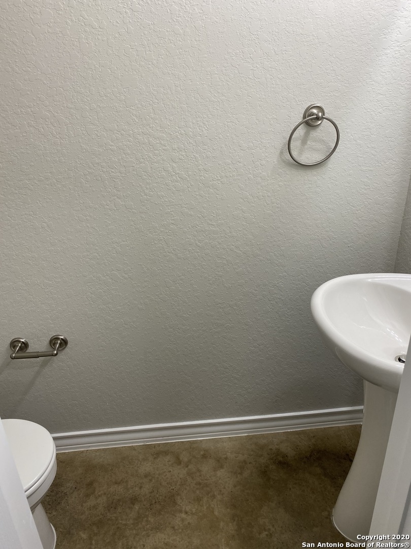 property viewer photo 6