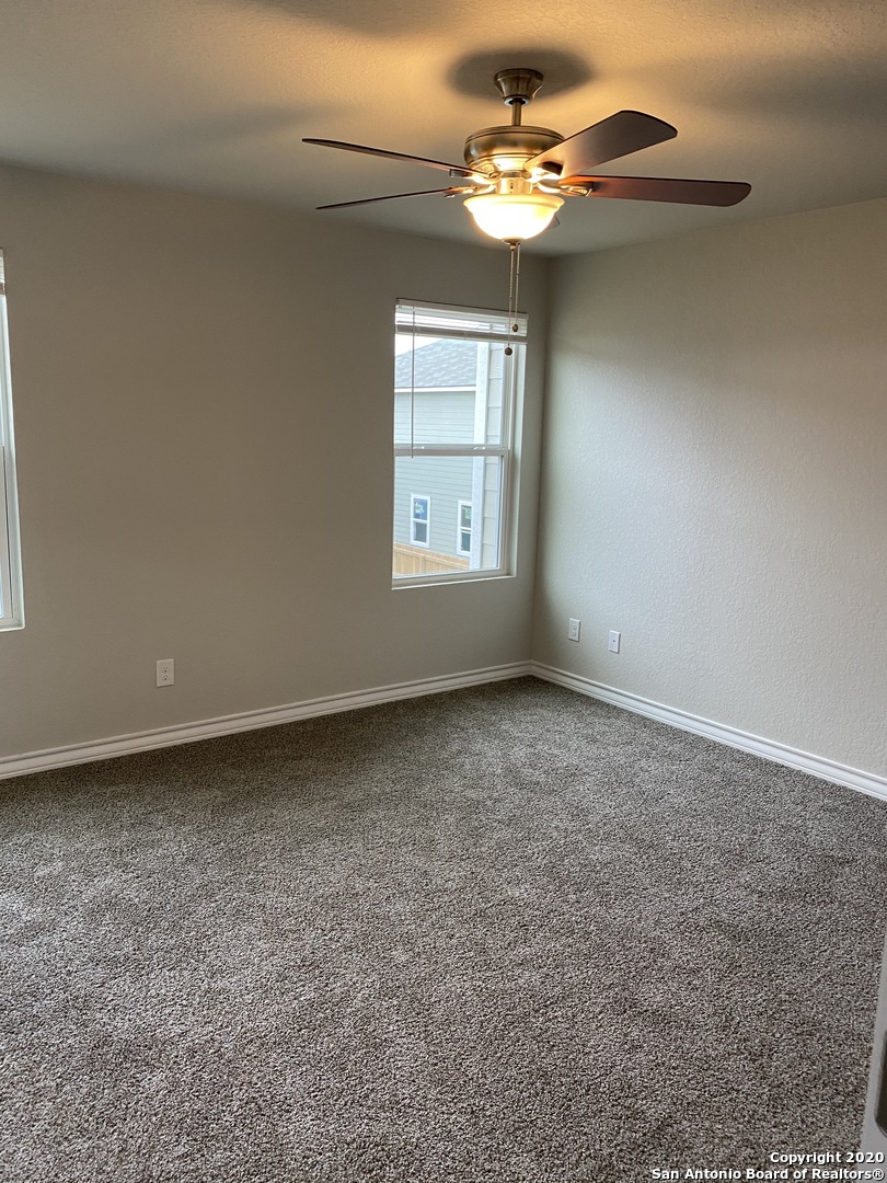 property viewer photo 9