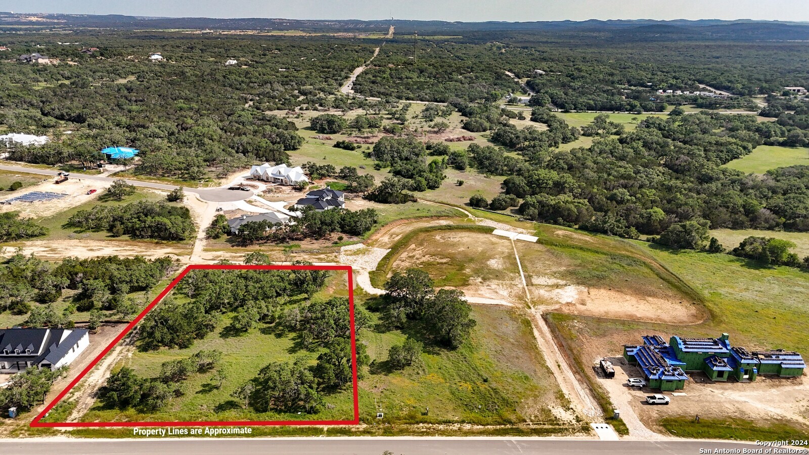 main property photo 10