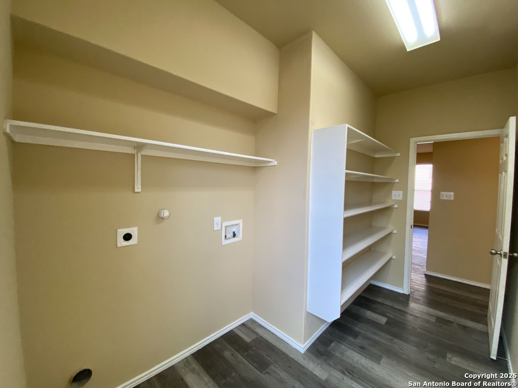 property viewer photo 23