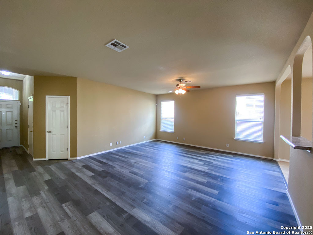 property viewer photo 30