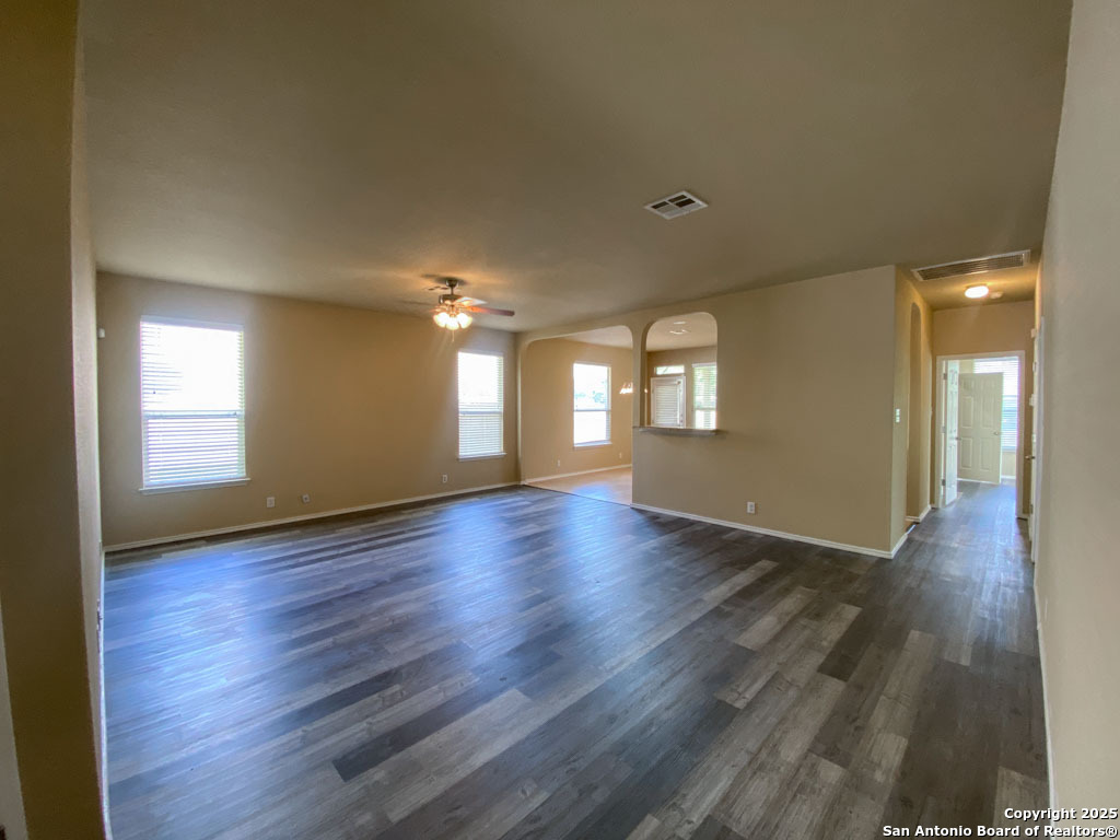 property viewer photo 33
