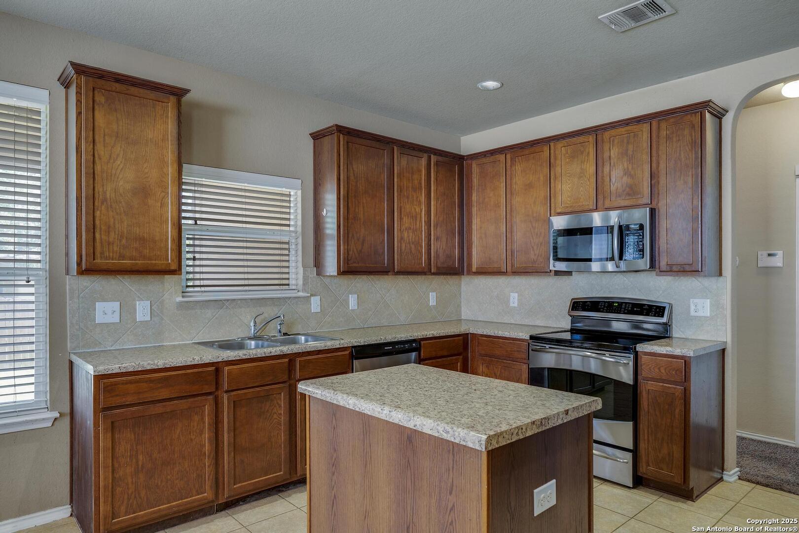 property viewer photo 4
