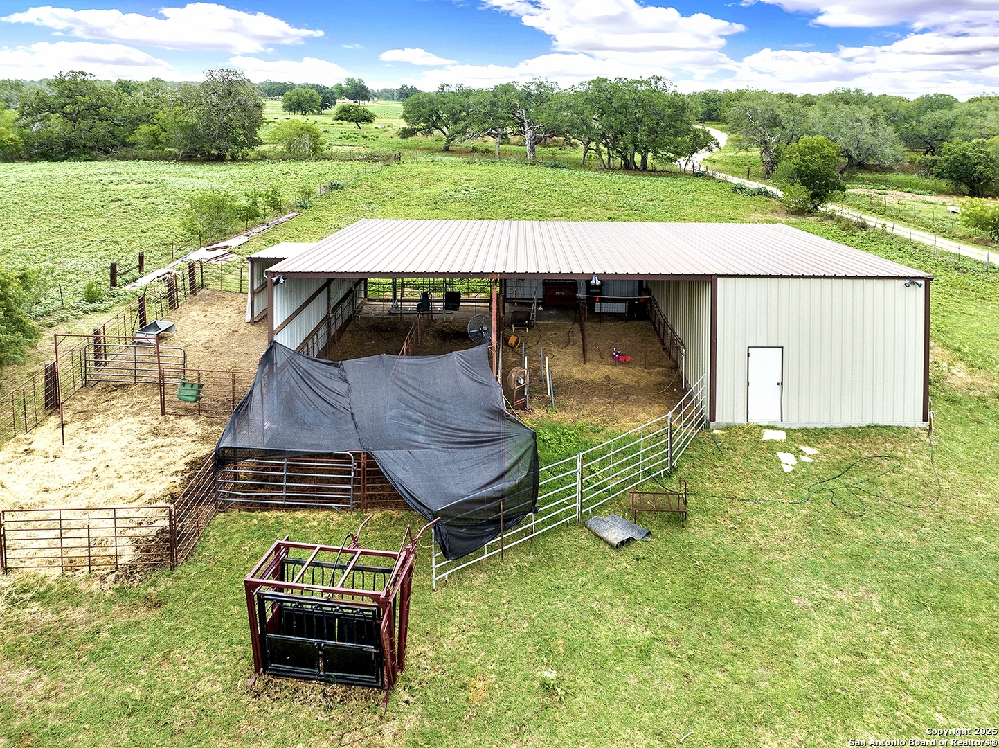 main property photo 20