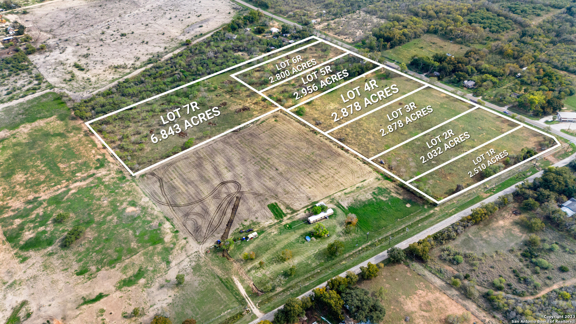 main property photo 5