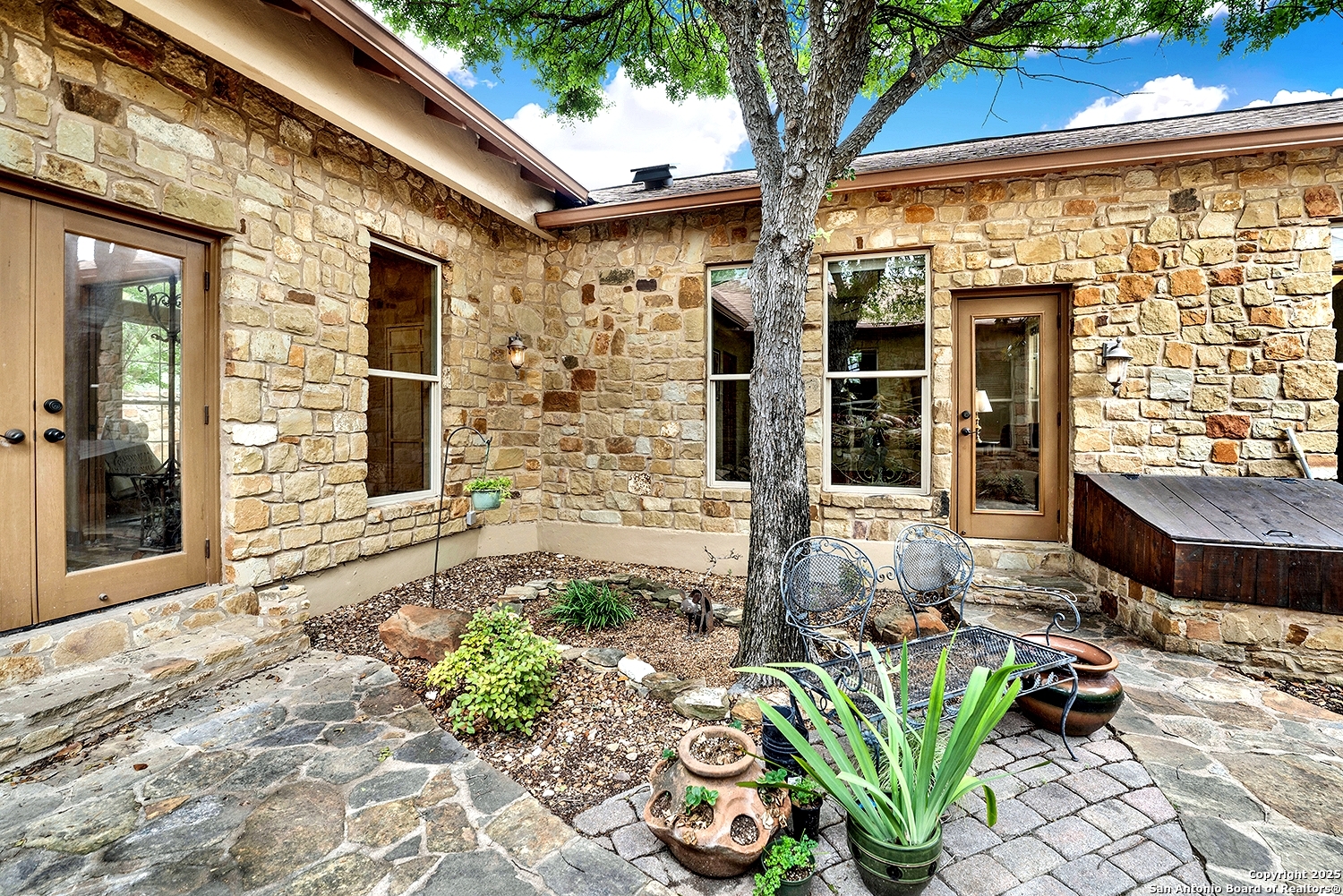 main property photo 46