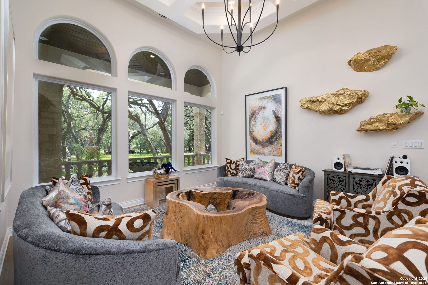 property viewer photo 15