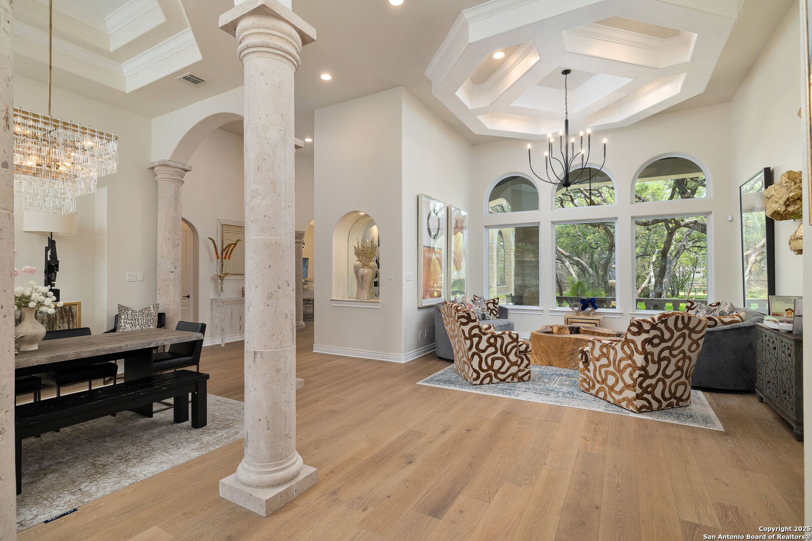 property viewer photo 16
