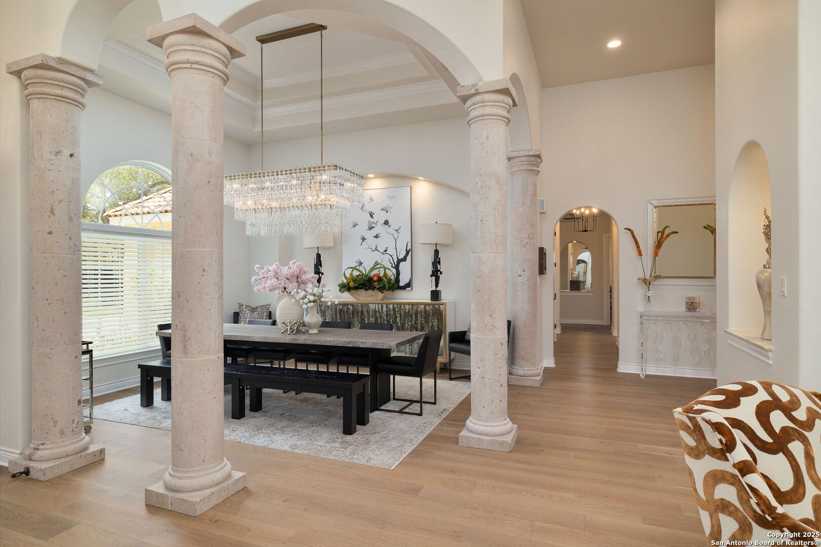 property viewer photo 17