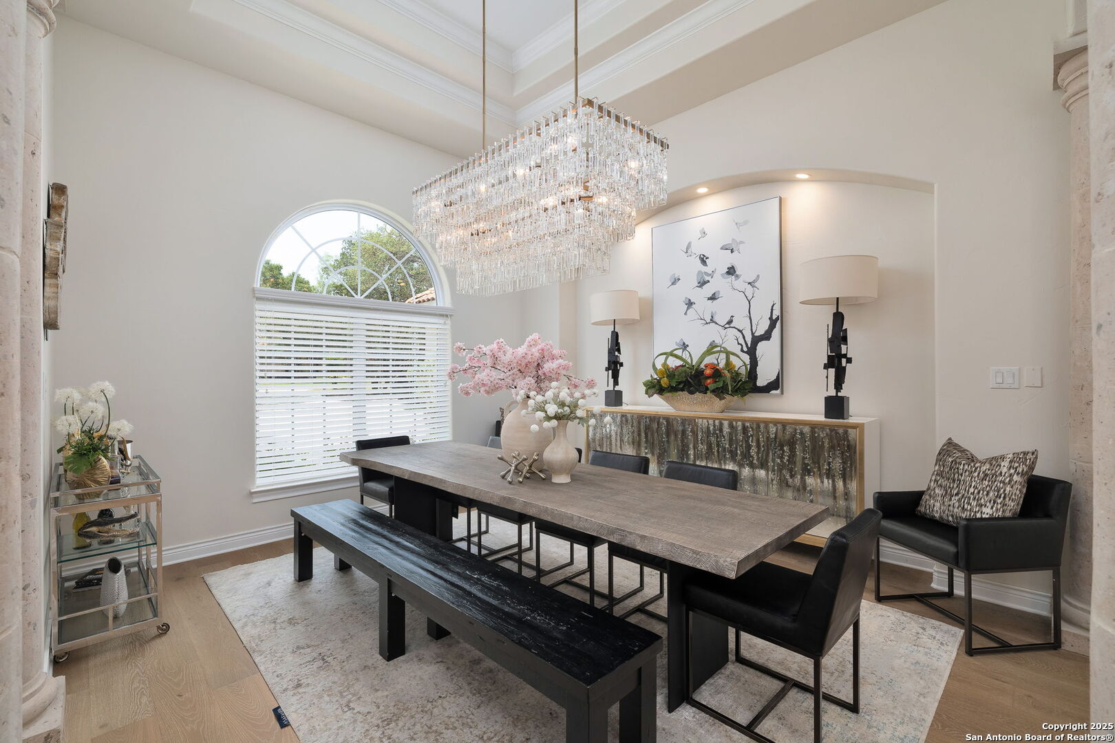 property viewer photo 18