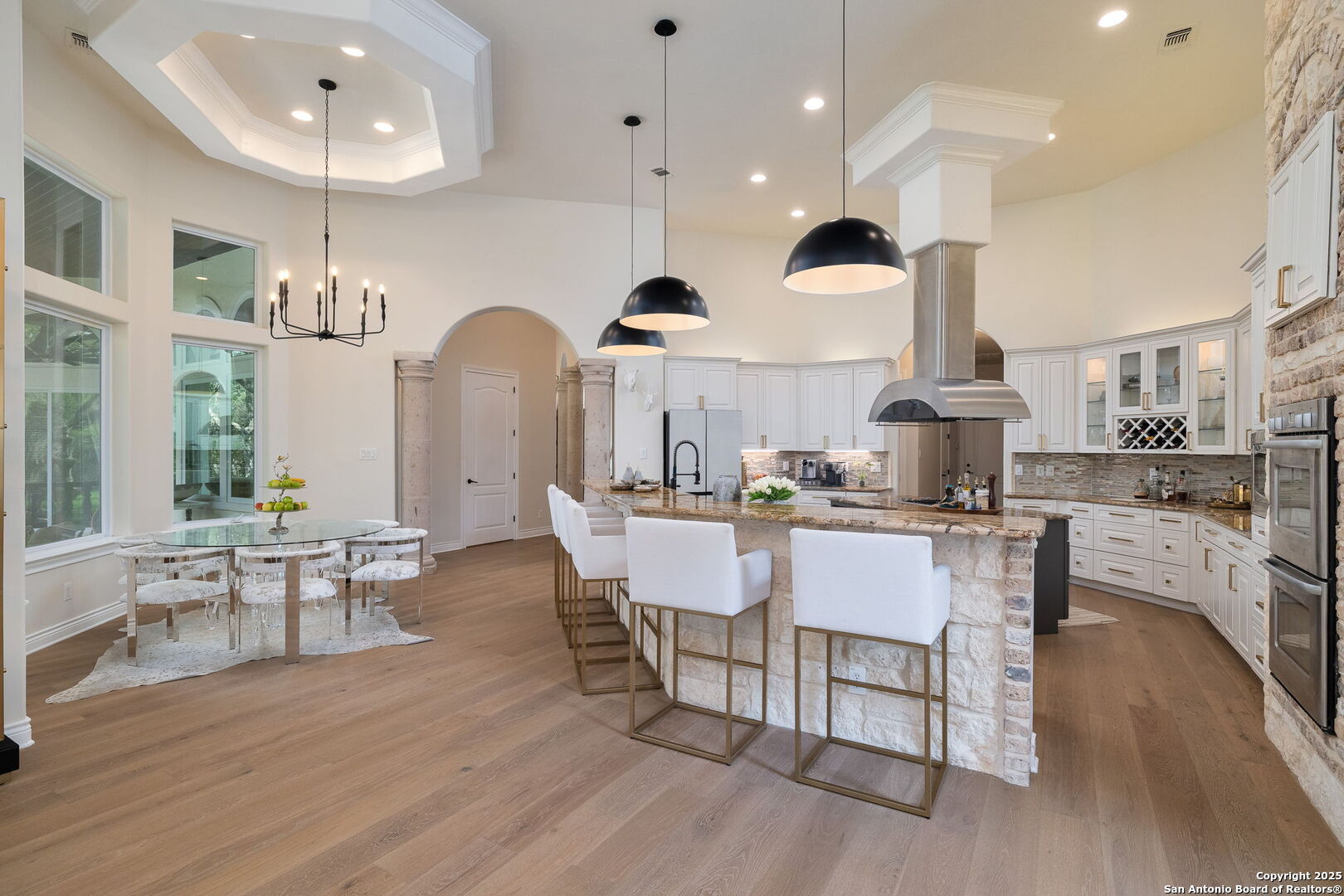 property viewer photo 22