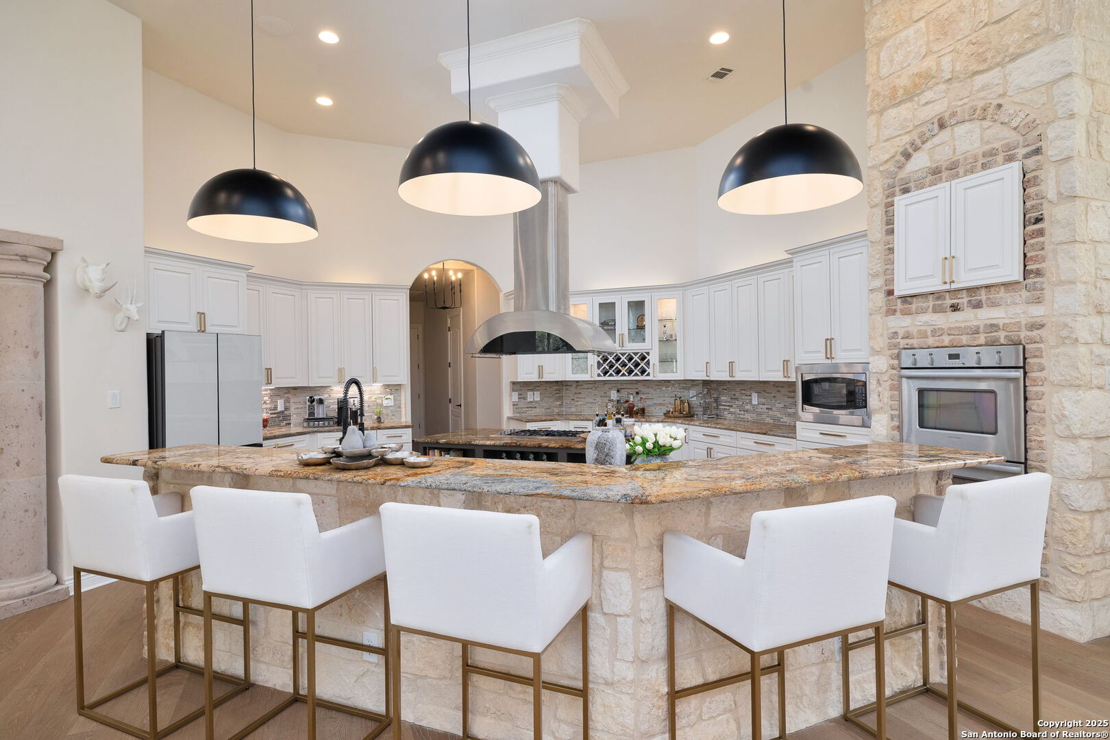 property viewer photo 24