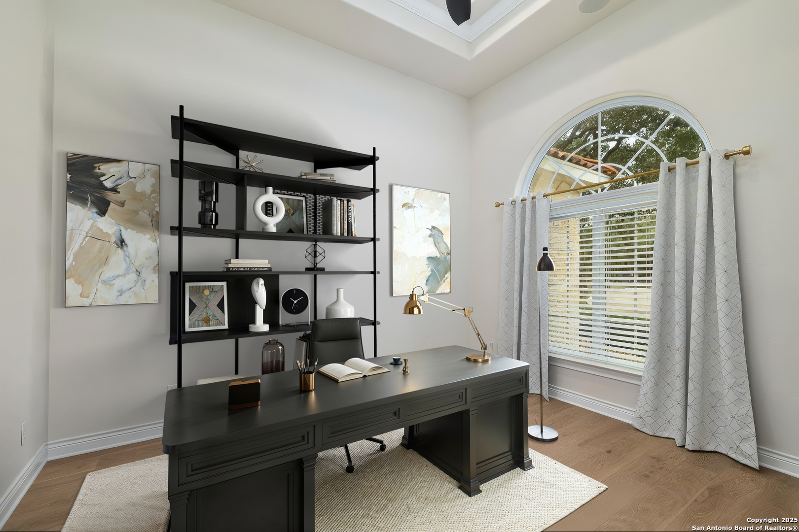 property viewer photo 44