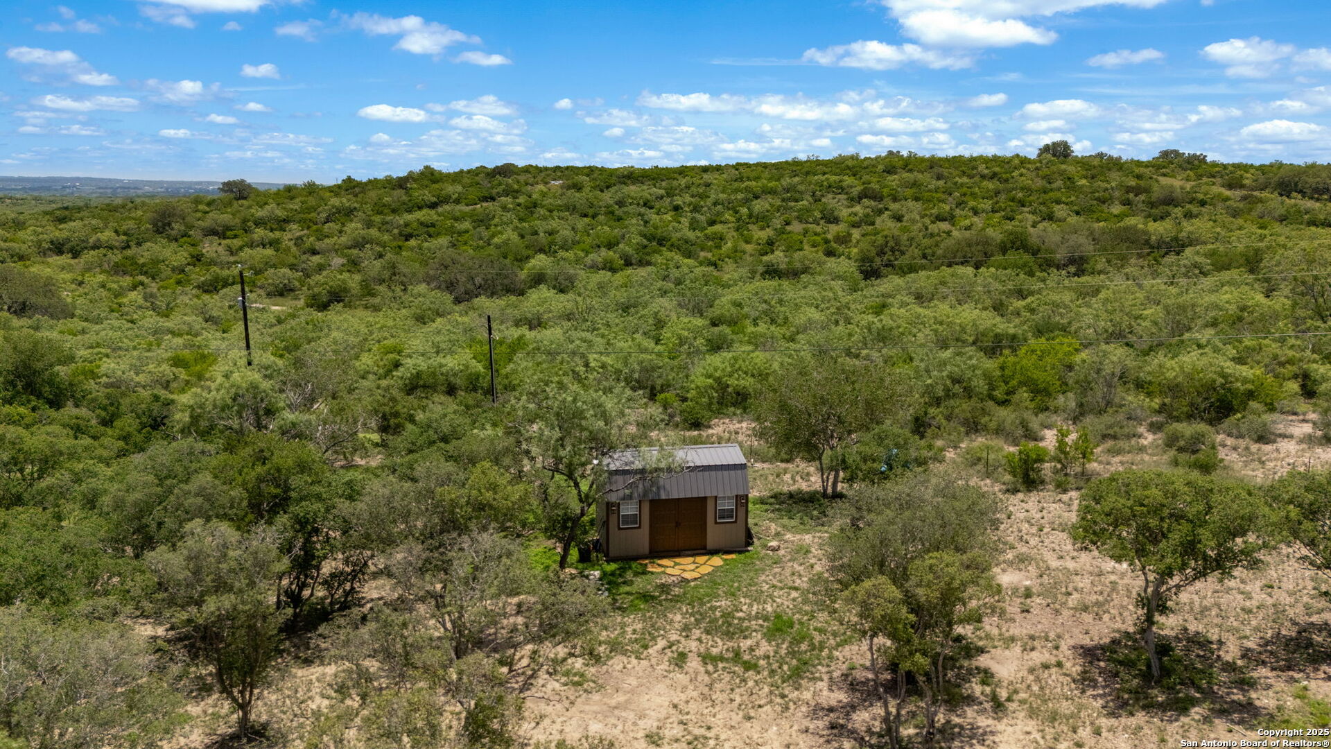 main property photo 29