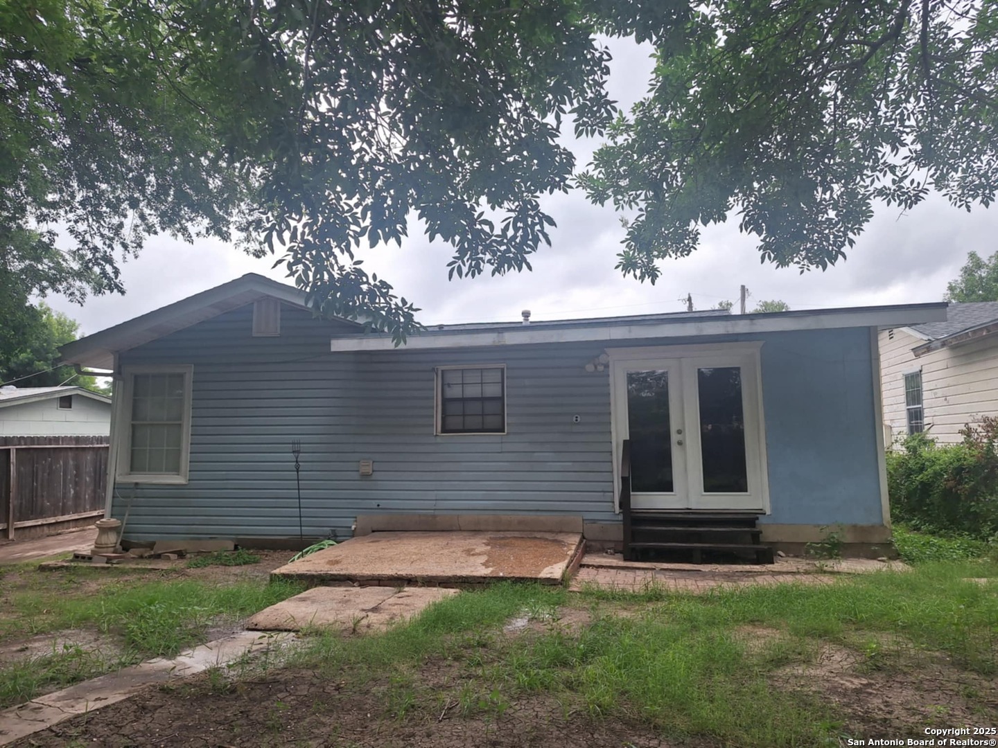 main property photo 15
