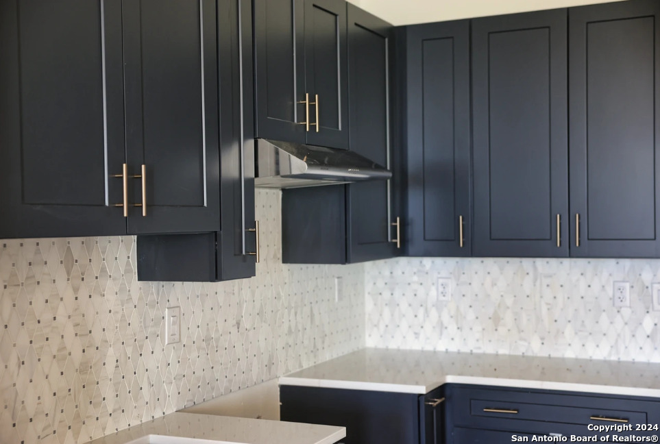 property viewer photo 10