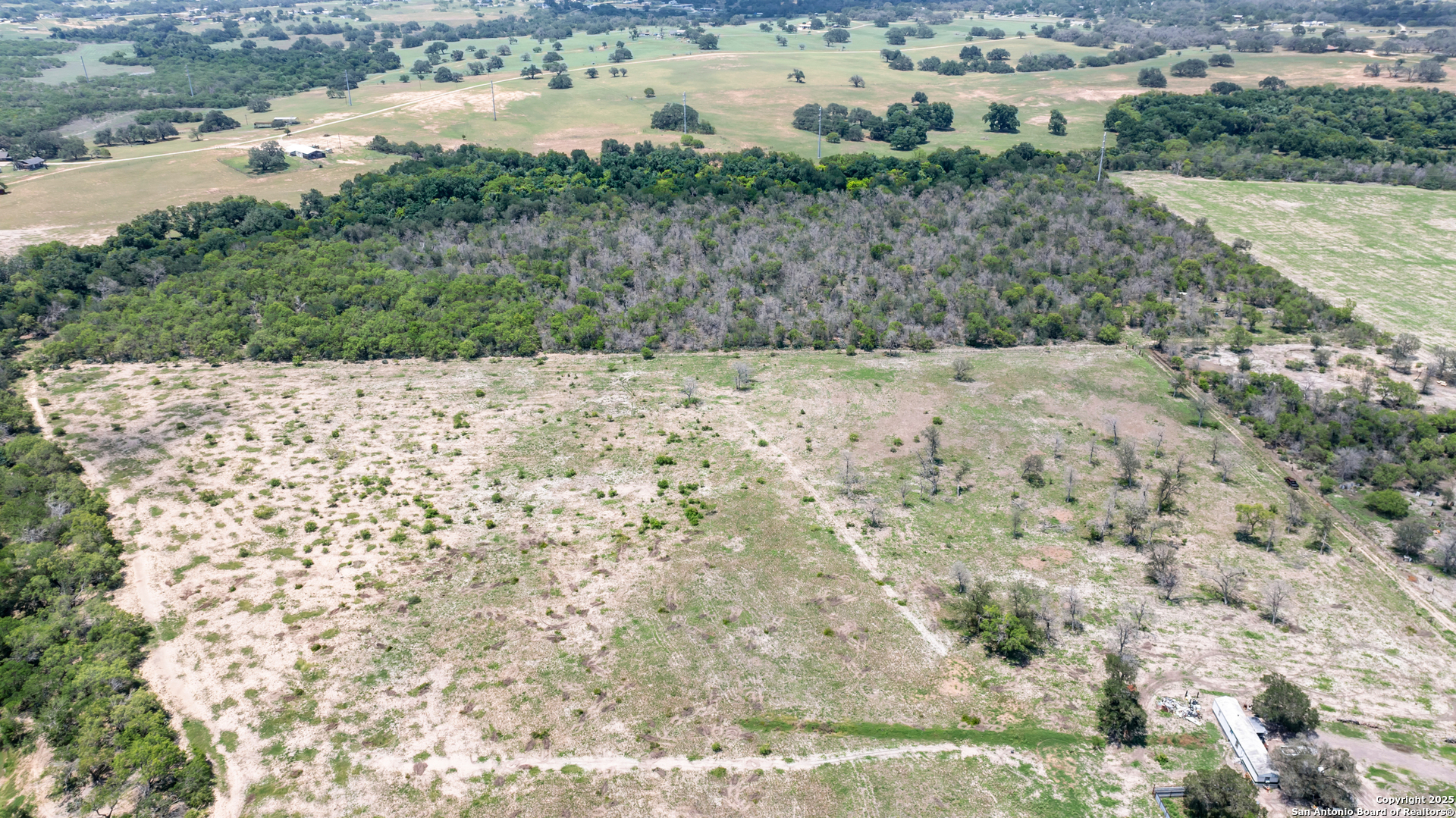 main property photo 11