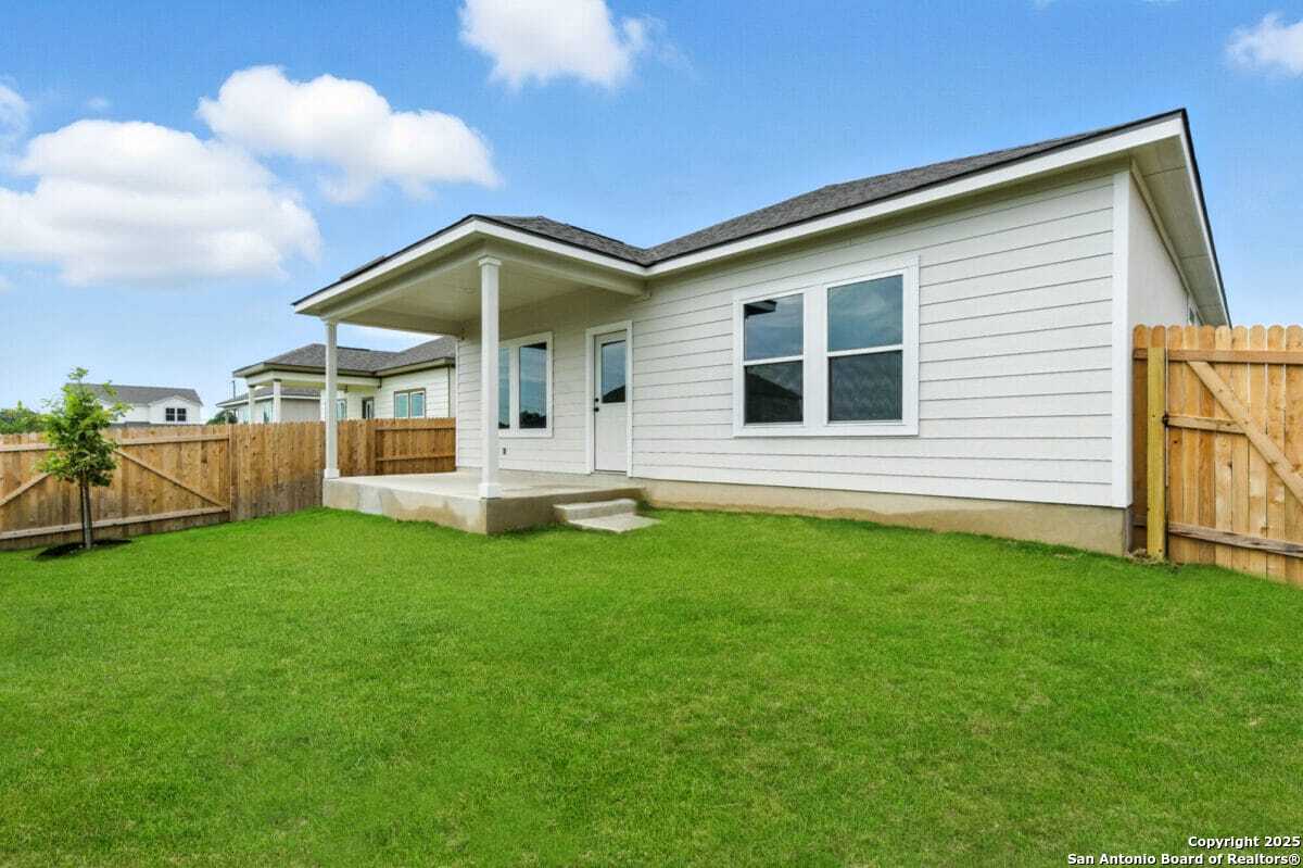 property viewer photo 20